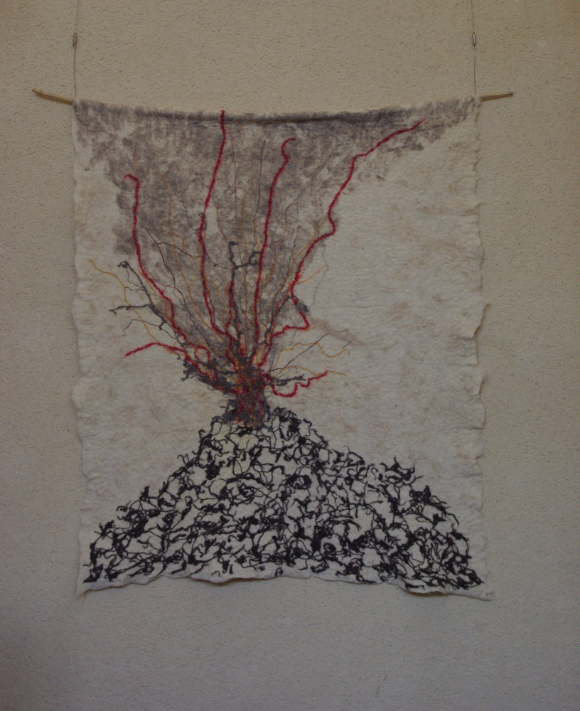 "Explosion" tapisserie en laine feutrée, recto-verso, 130x160cm, 2015